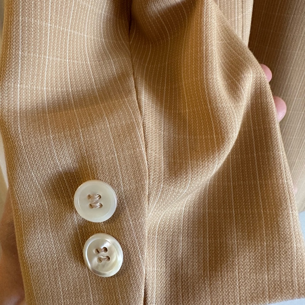 Ara Tan Blazer - Picture 5 of 5